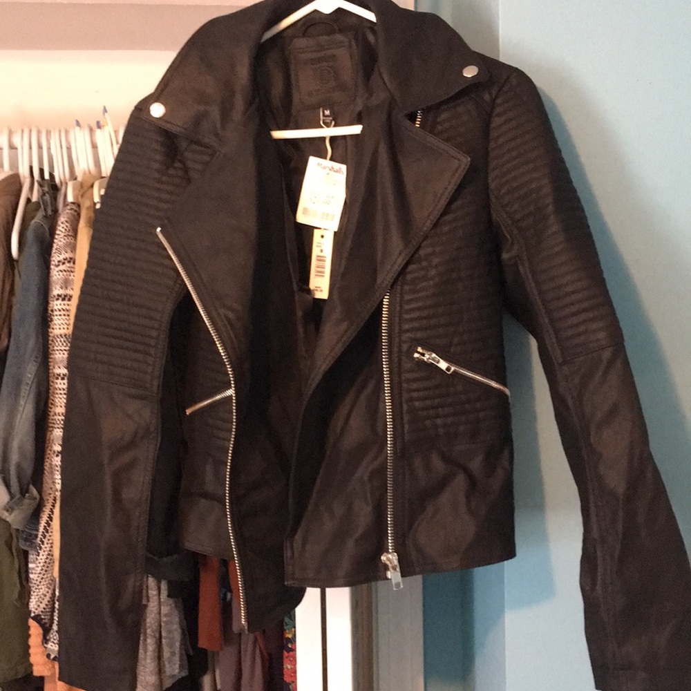 Max studio faux leather jacket